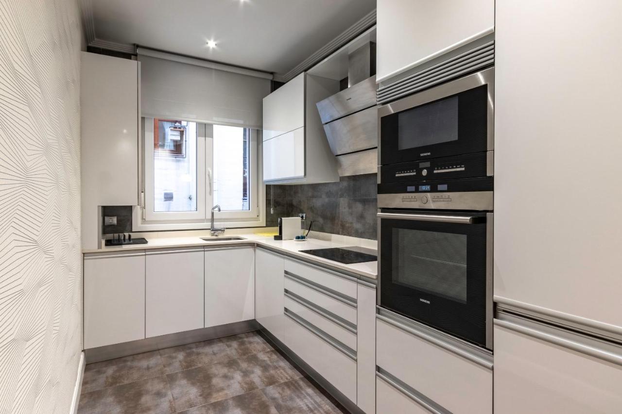 Piso De Diseno Junto Al Casco Viejo Apartment Bilbao Ngoại thất bức ảnh