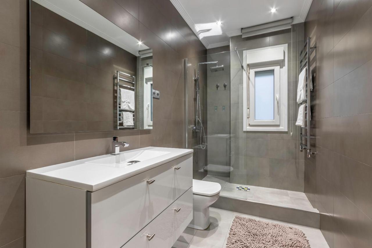 Piso De Diseno Junto Al Casco Viejo Apartment Bilbao Ngoại thất bức ảnh